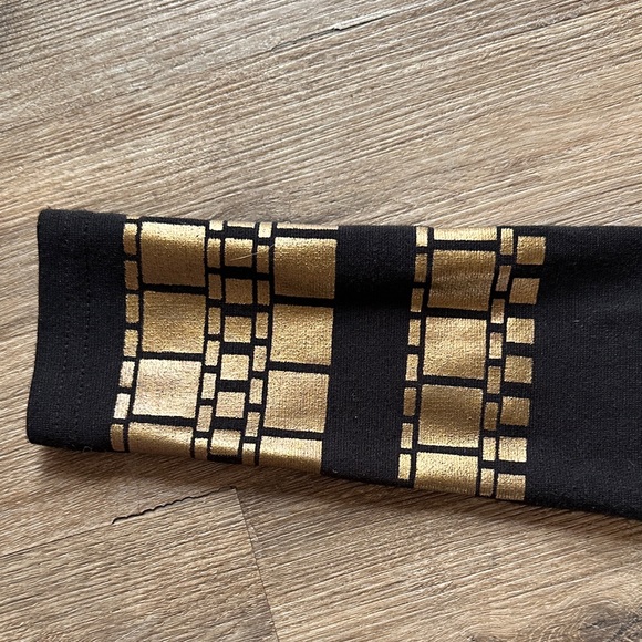 Fitted Black and Gold Women's Dress - Picture 4 of 9